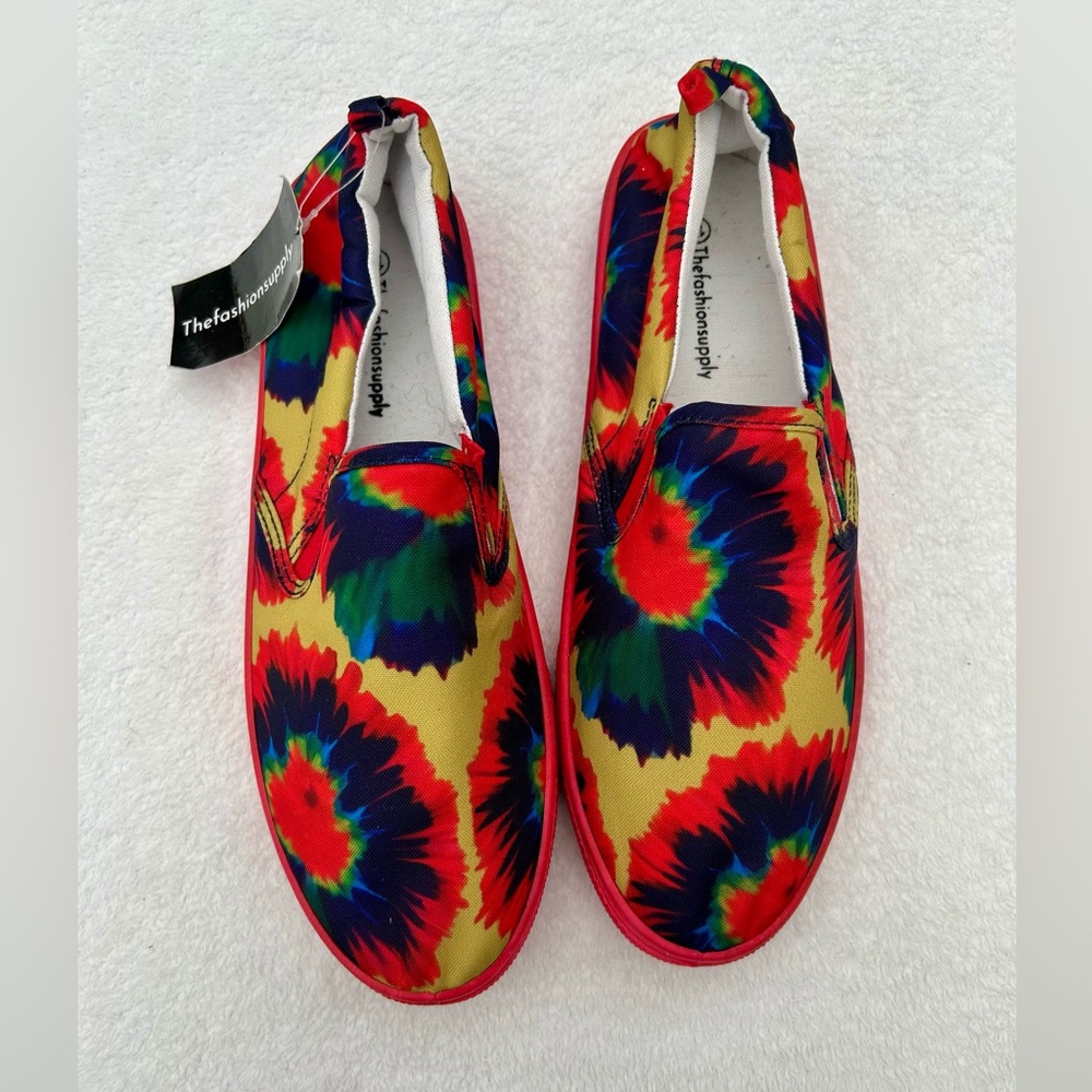 NWT Fashionsupplyco. Rainbow Tie Dye Shoes Slip On Sneakers Sz. 11
